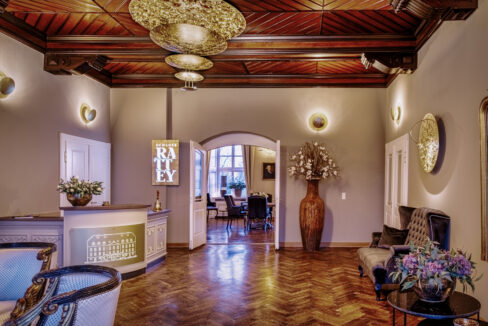 motorradhotels info schlossrattey_02