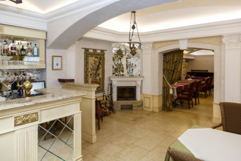 Motorradhotels_info_royal_golf_hotel_08