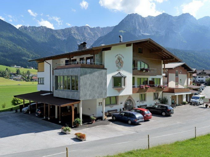 Hotel Garni Tirol Kaiserwinkl