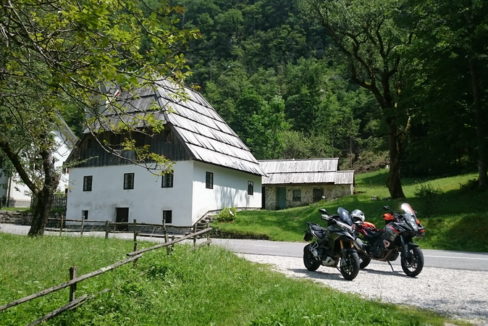 ana und toni motorradhotels info_26